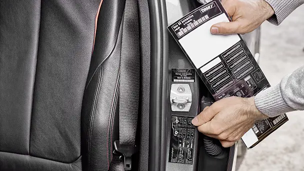 innovaciones en etiquetas laser para la industria de la automocion con productos tesa